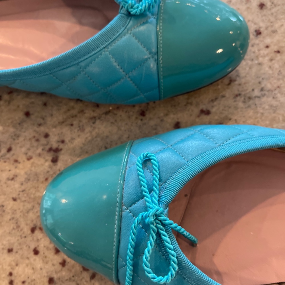 Shoes - Picture 4 of 4